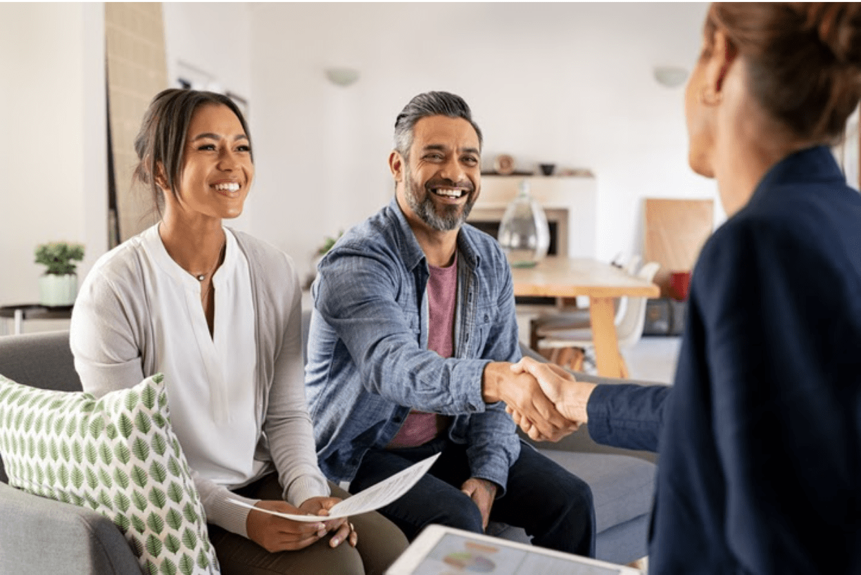 When Should I Hire a Property Manager? Qualifications of What Makes a Good Property Manager