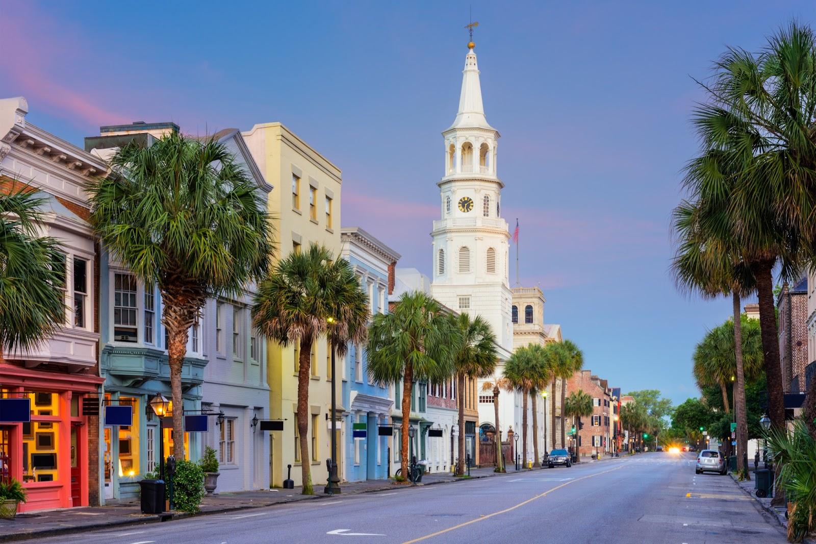 Living Like a Local: Tips for Embracing Charleston's Culture and Lifestyle