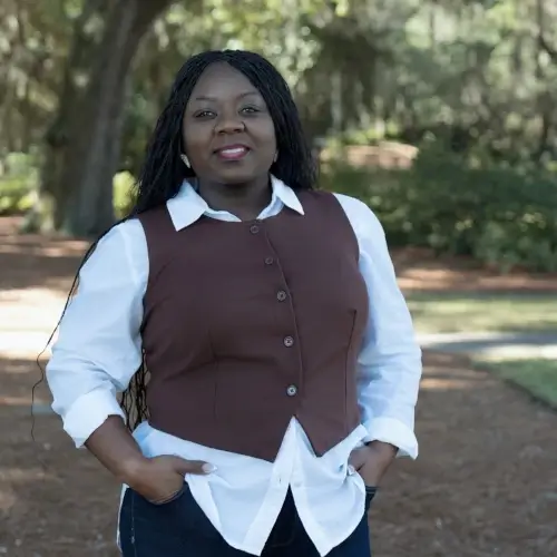 Picture of Latoya Robinson